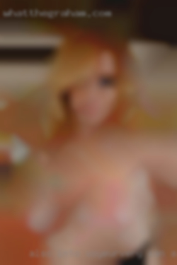 Also into voyeur.very in San Antonio, Texas discreet and nice.