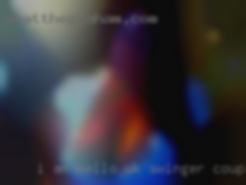 I am UK swinger couples seeking mello calm cool and collective.